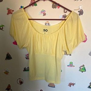 Yellow shirt, medium